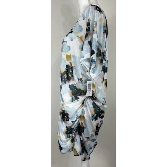 Torrid Stretch Mesh Crew Neck Ruched Top Floral Plus Size 4X (26) - Picture 7 of 13